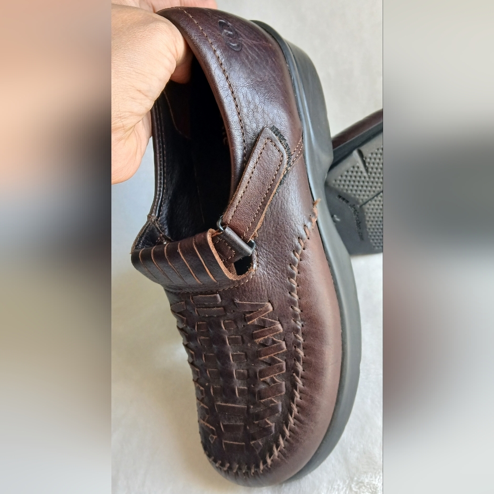Women's Brown Loafers - Picture 8 of 8